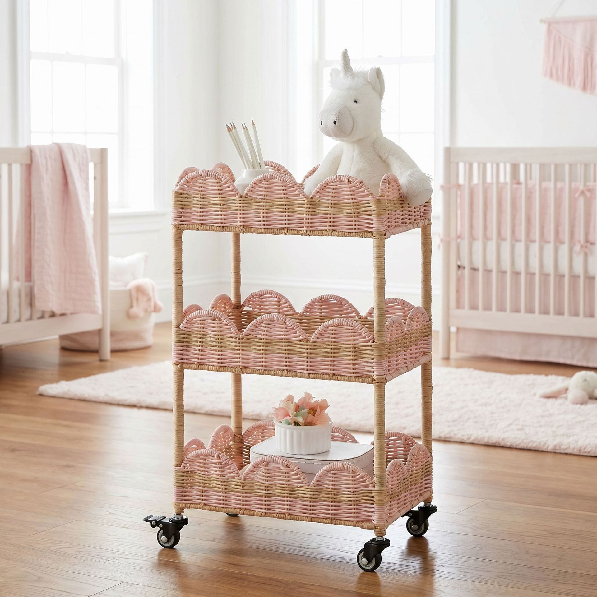 Baby Products Basket - Imitations-Rattan-Korbregal, mehrstöckiges Snackregal für Schlafzimmer, abnehmbares